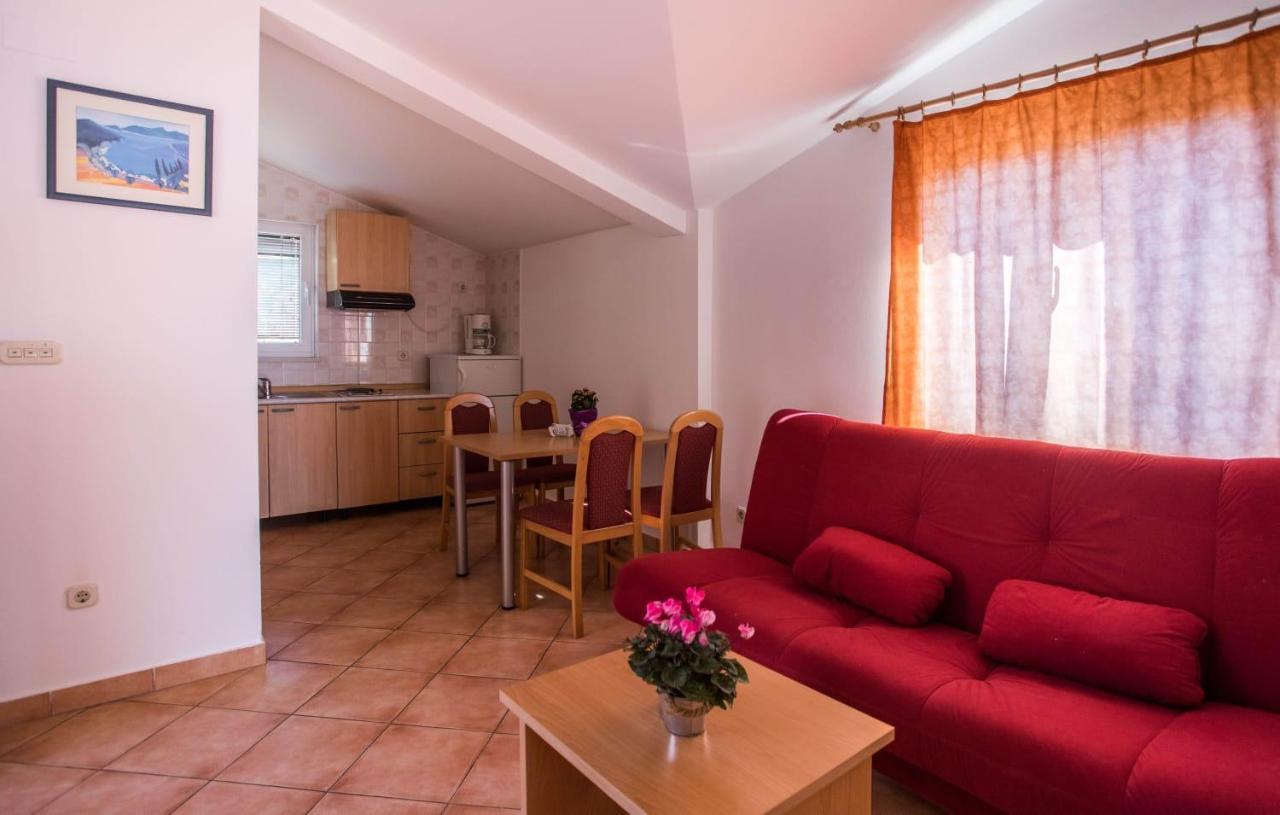 Apartmani Nikoletic Klek Exterior photo