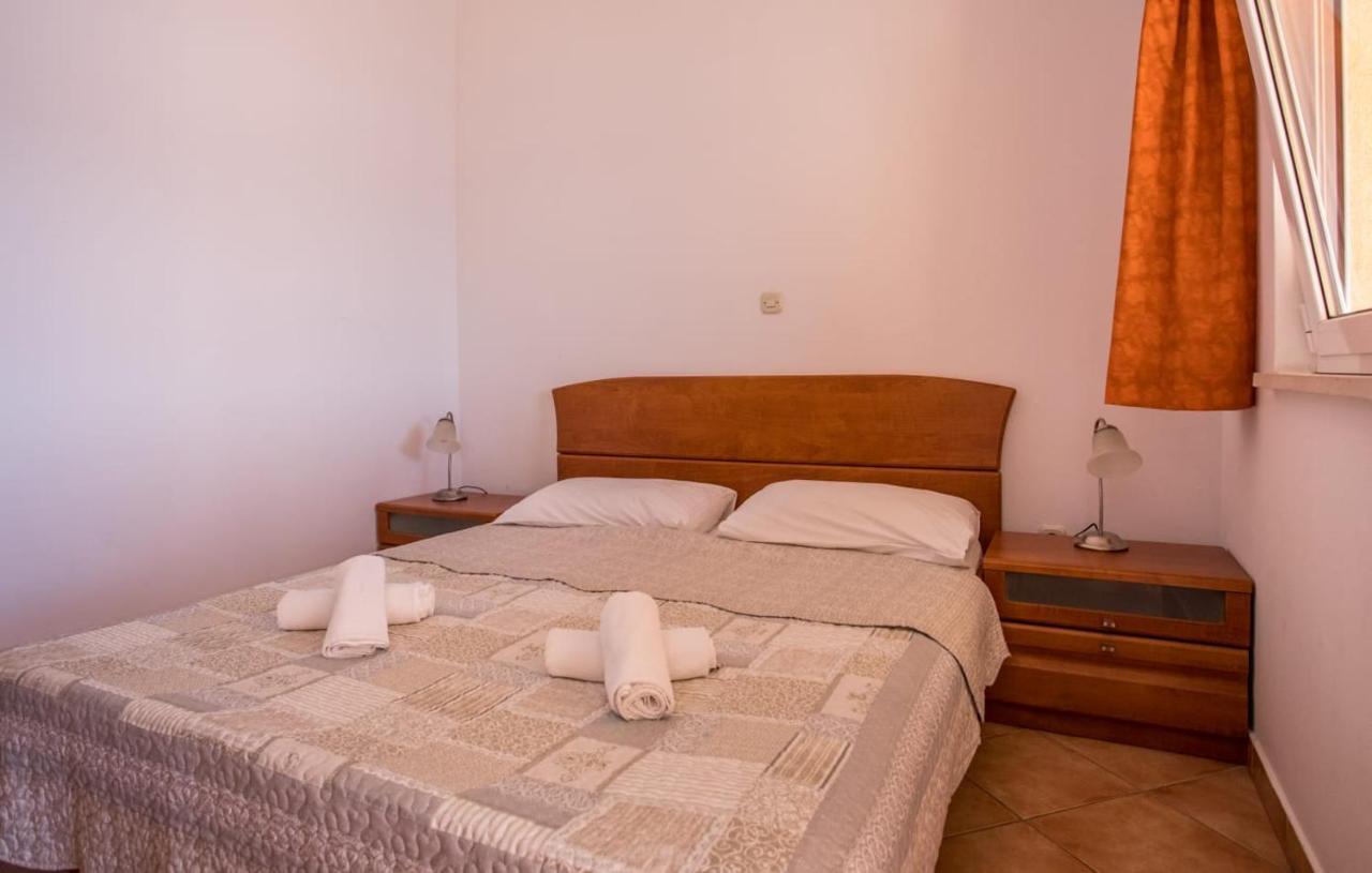 Apartmani Nikoletic Klek Exterior photo