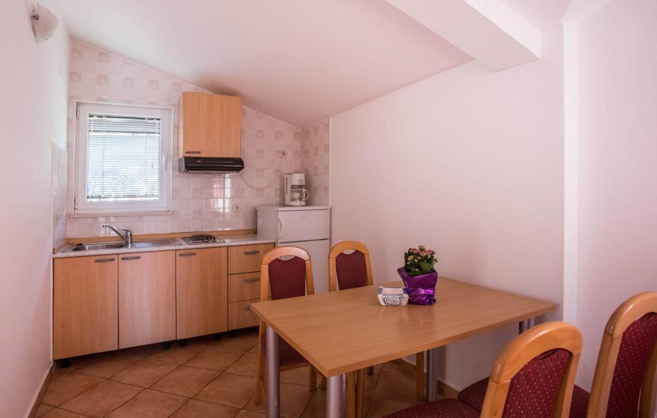 Apartmani Nikoletic Klek Exterior photo